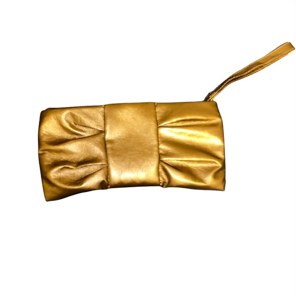 Pixi Beauty Cosmetics - Bronze Wristlet Clutch - Picture 2 of 6